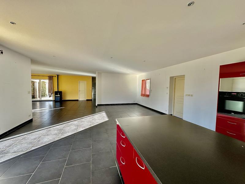 Maison - 190 m² - 6 pièces