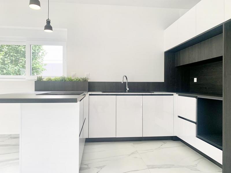 Maison - 139 m² - 5 pièces