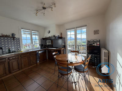 Maison - 145 m² - 5 pièces