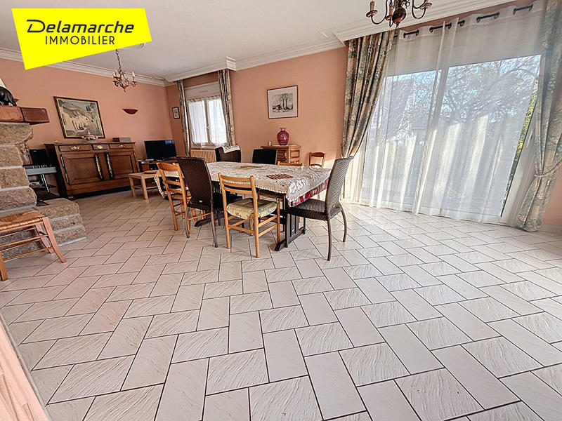 Maison - 136 m² - 6 pièces