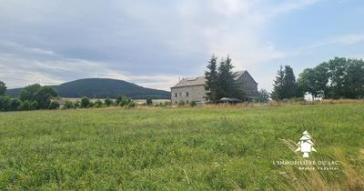 Maison - 376 m² - 11 pièces