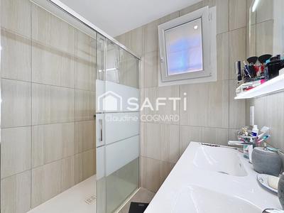 Maison - 138 m² - 5 pièces