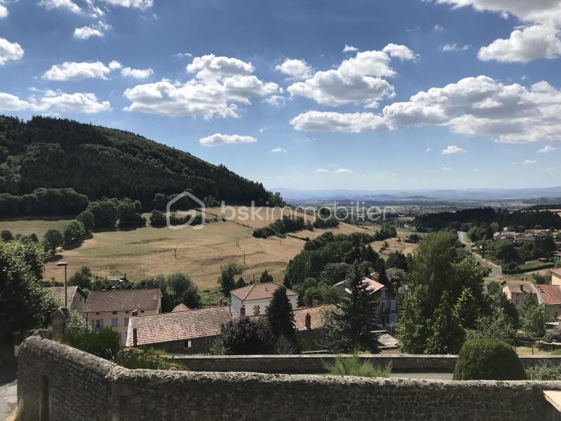 Maison - 101 m² - 4 pièces