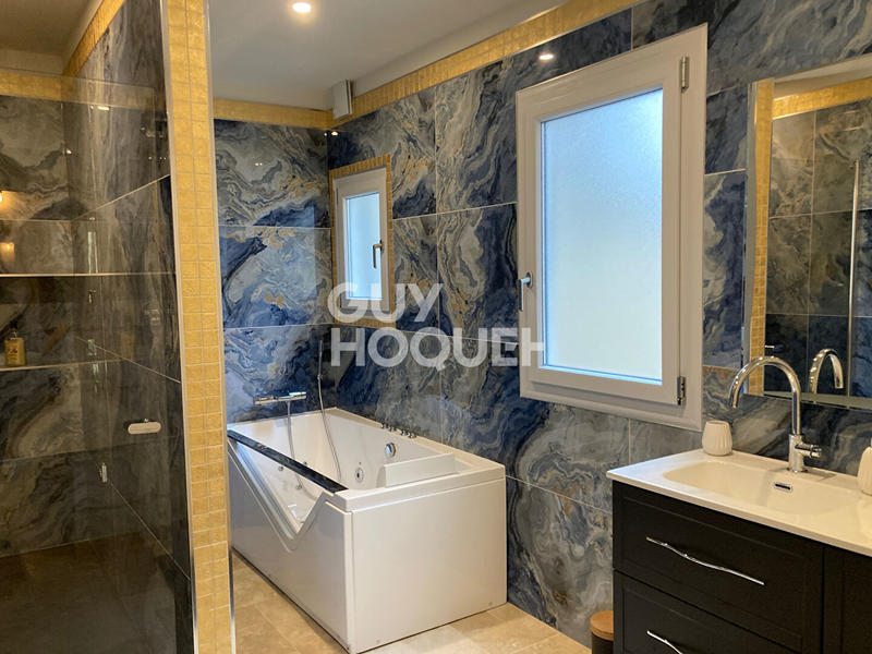 Appartement - 115 m² - 3 pièces