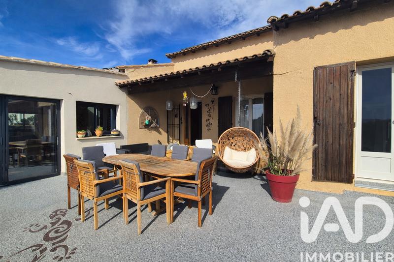 Maison - 226 m² - 6 pièces