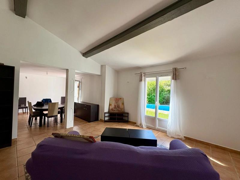 Villa - 118 m² - 6 pièces