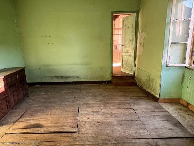 Maison - 80 m² - 5 pièces