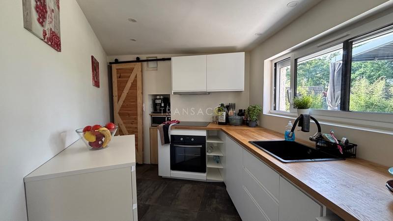 Maison - 111 m² - 4 pièces