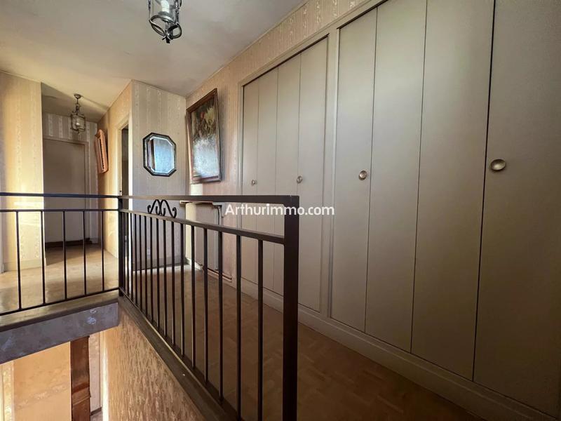 Maison - 94 m² - 5 pièces