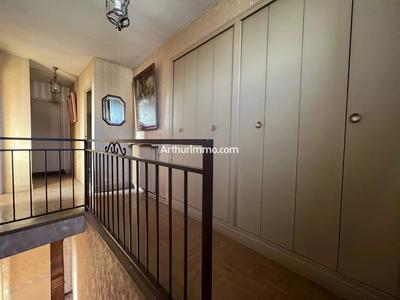 Maison - 94 m² - 5 pièces