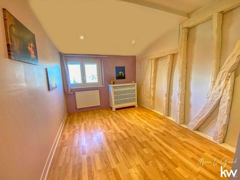 Maison - 151 m² - 6 pièces
