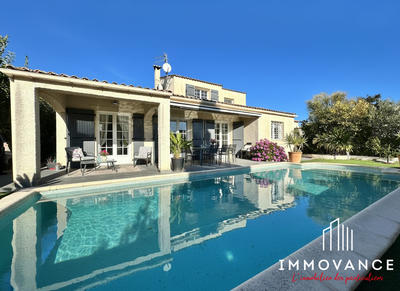 Maison - 200 m² - 6 pièces