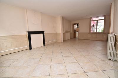 Maison de ville - 150 m² - 70 pièces