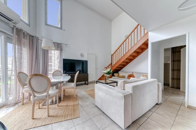 Duplex - 97 m² - 4 pièces