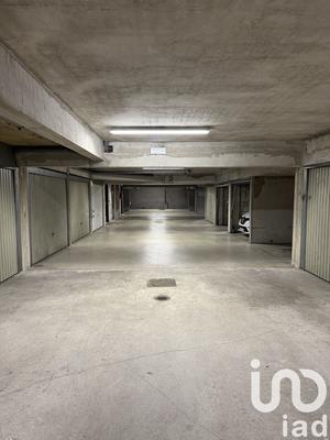 Parking - 14 m²