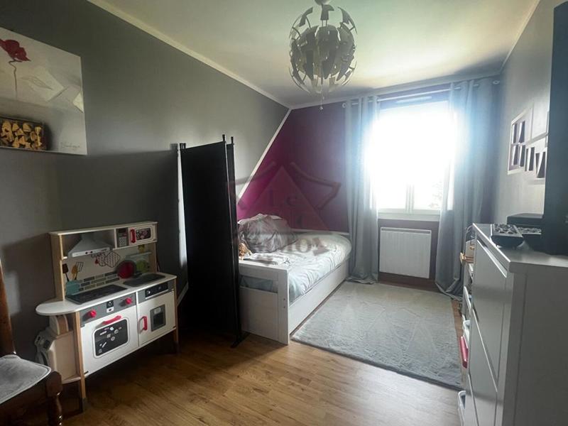 Maison - 103 m² - 5 pièces