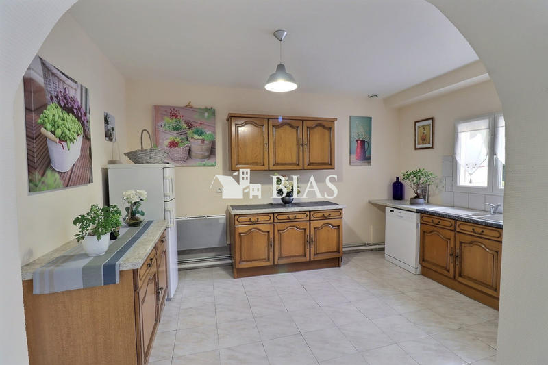 Maison ancienne - 290 m² - 12 pièces