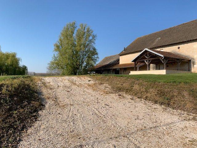 Terrain - 3 300 m²