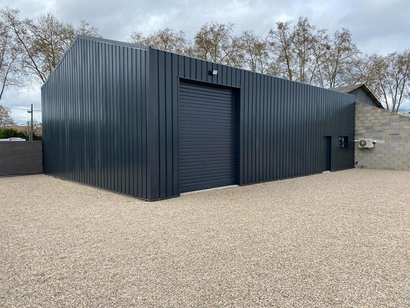 Local d'activité / Entrepôt - 150 m²