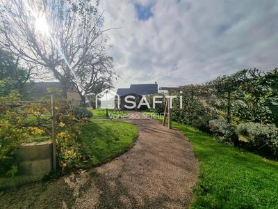 Maison - 137 m² - 5 pièces