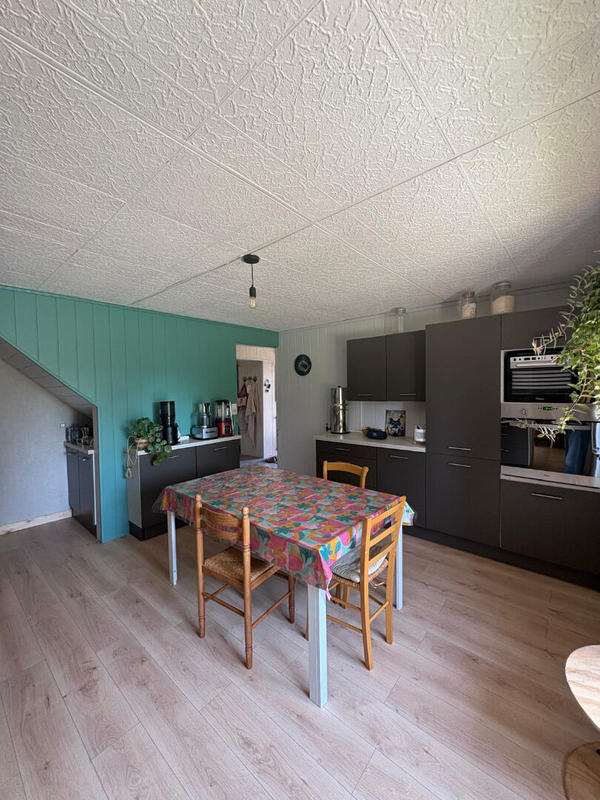 Maison - 130 m² - 6 pièces