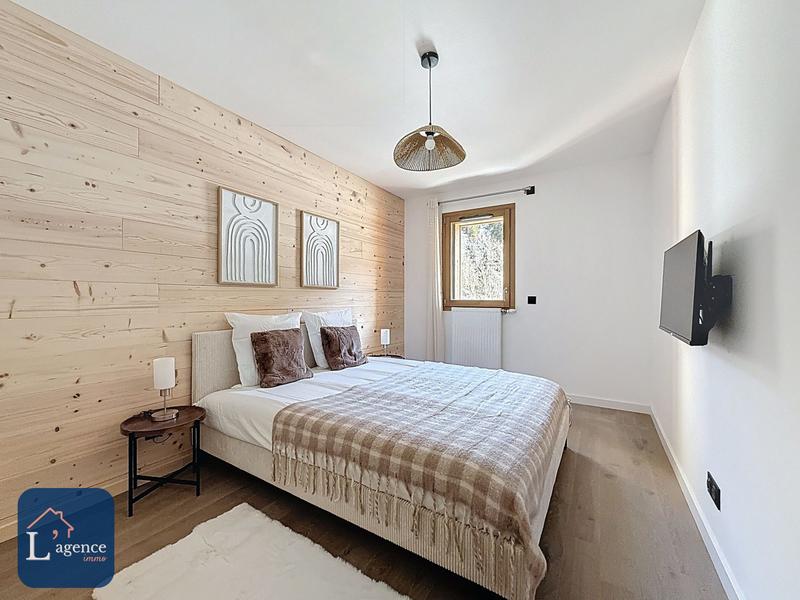 Appartement - 111 m² - 4 pièces