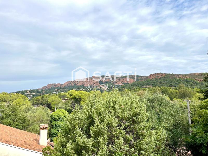 Appartement - 110 m² - 4 pièces