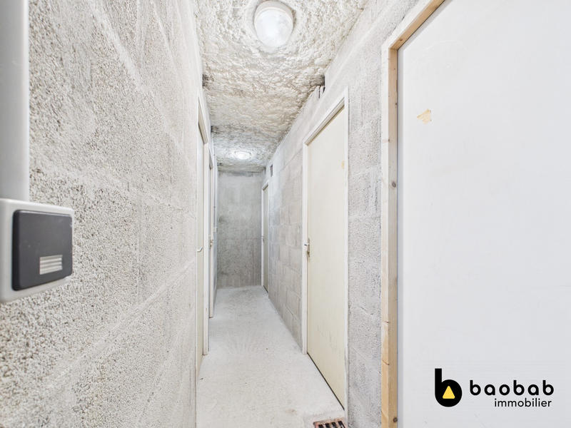 Appartement - 100 m² - 4 pièces