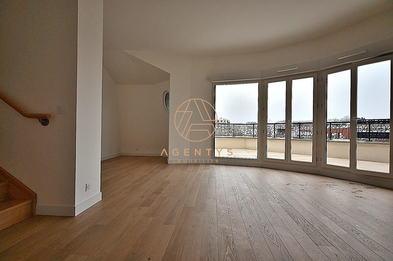 Duplex - 131 m² - 5 pièces