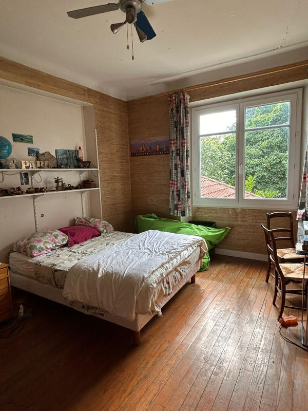 Bureau - 200 m² - 8 pièces