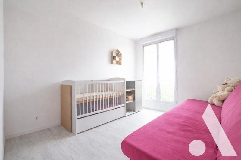 Maison - 80 m² - 5 pièces