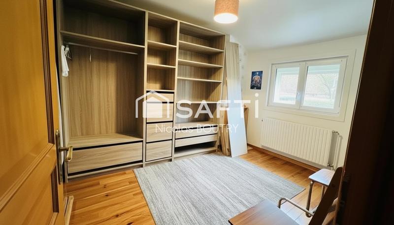 Maison - 168 m² - 7 pièces