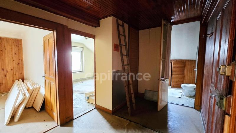 Appartement - 105 m² - 5 pièces