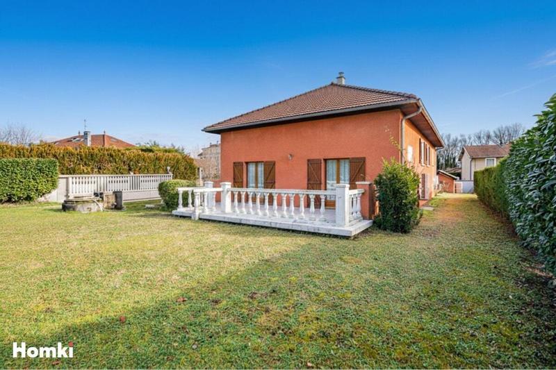 Villa - 181 m² - 6 pièces