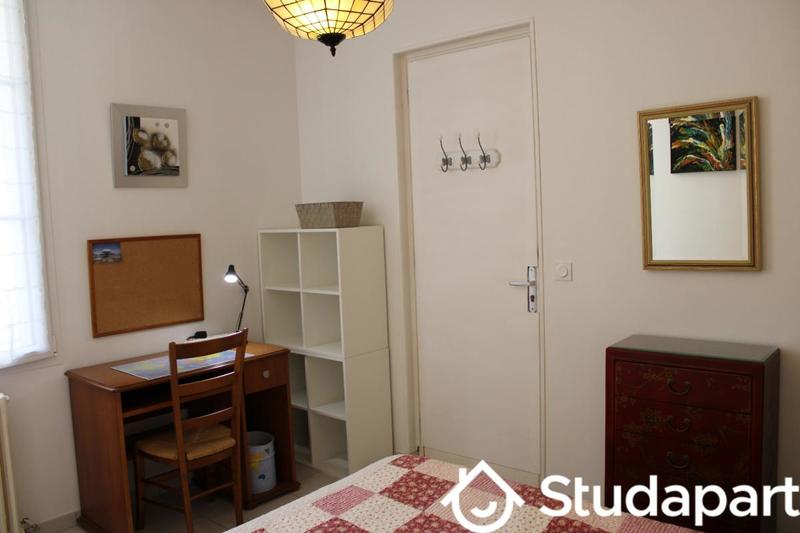 Chambre - 14 m² - 1 pièce