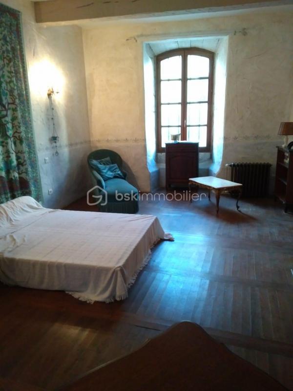 Demeure - 200 m² - 8 pièces