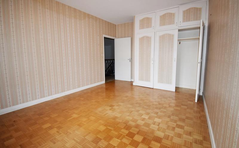 Maison - 137 m² - 5 pièces