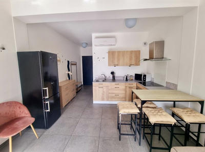 Studio - 27 m² - 1 pièce