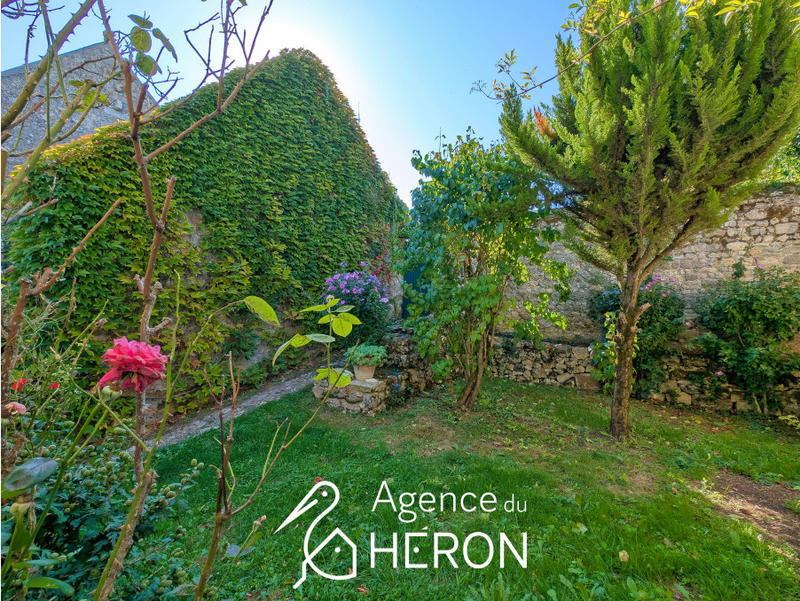 Maison - 200 m² - 6 pièces