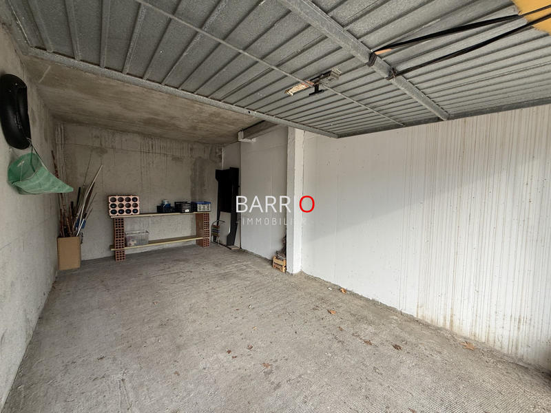 Parking / Garage - 20 m²