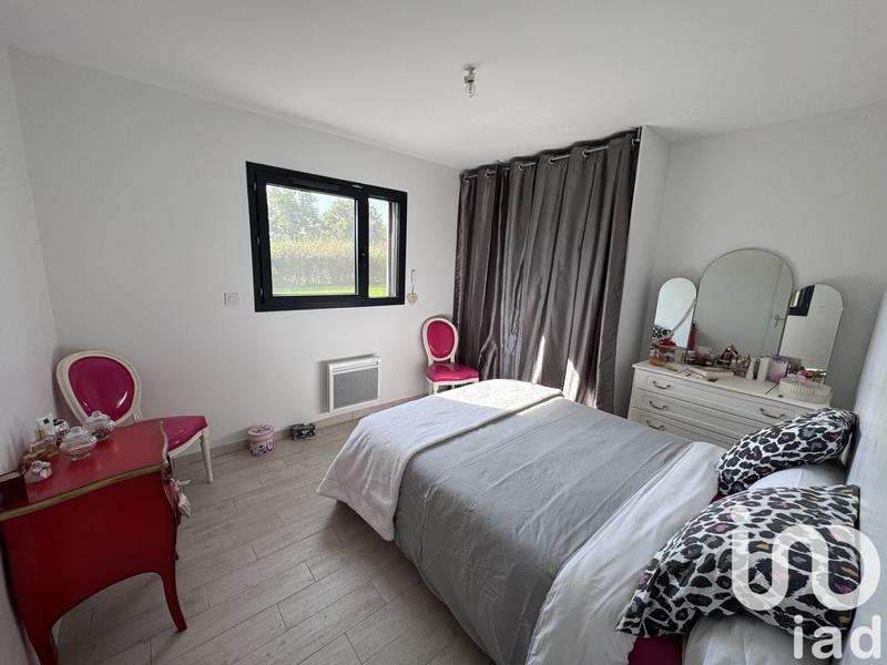 Maison - 95 m² - 5 pièces