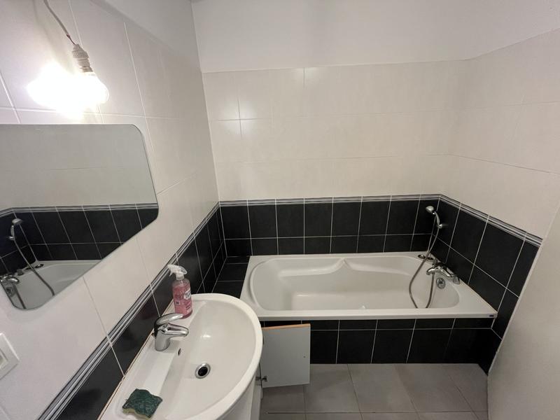 Maison - 85 m² - 5 pièces