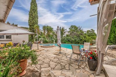 Villa - 90 m² - 3 pièces