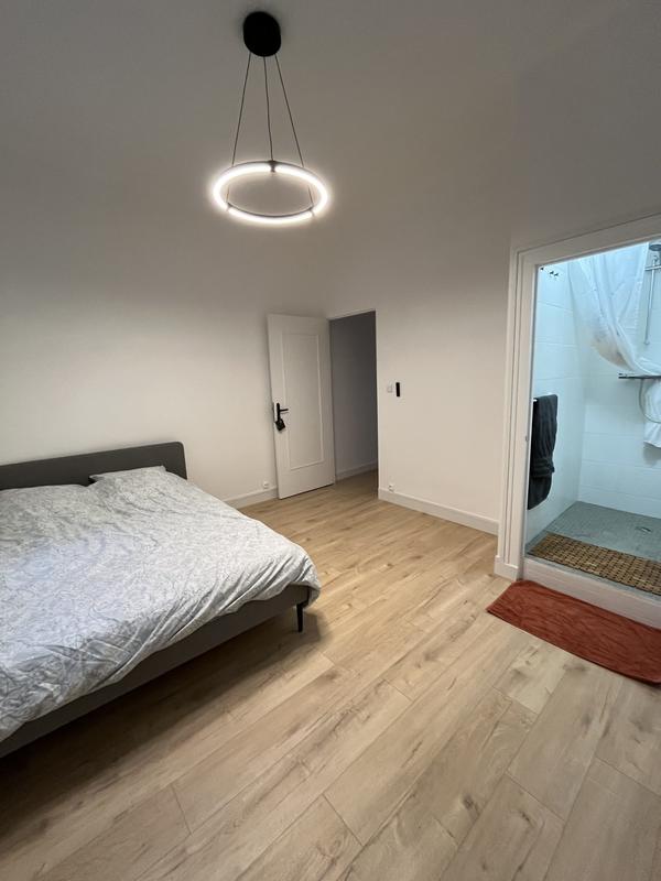 Appartement - 93 m² - 4 pièces