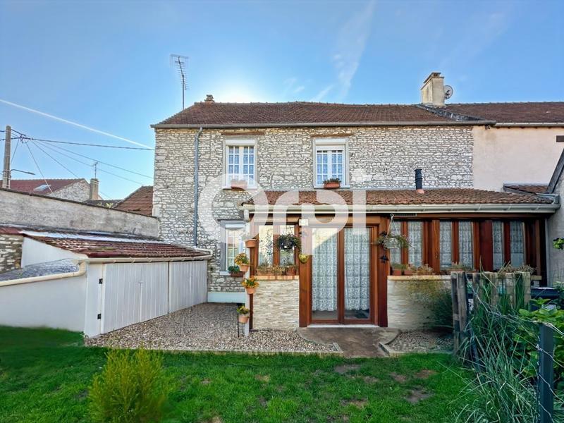 Maison - 122 m² - 5 pièces