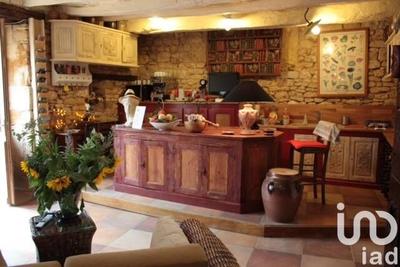 Maison de village - 250 m² - 10 pièces