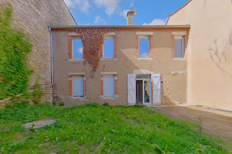 Maison - 108 m² - 4 pièces