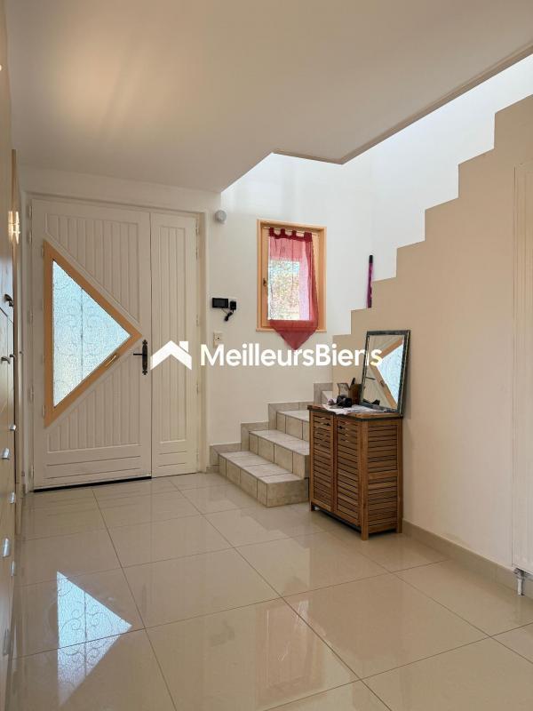 Maison - 174 m² - 6 pièces