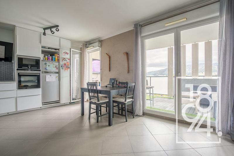 Appartement - 63 m² - 3 pièces