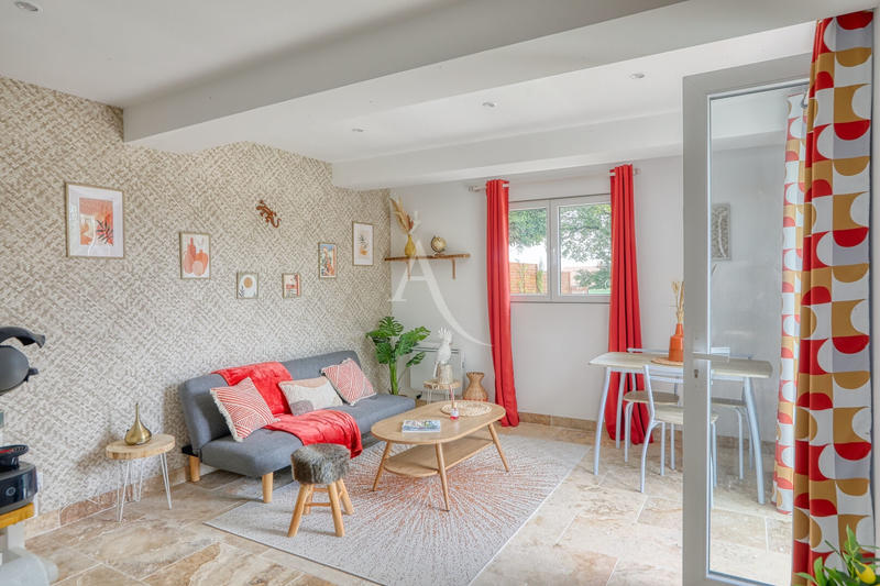 Maison - 200 m² - 7 pièces